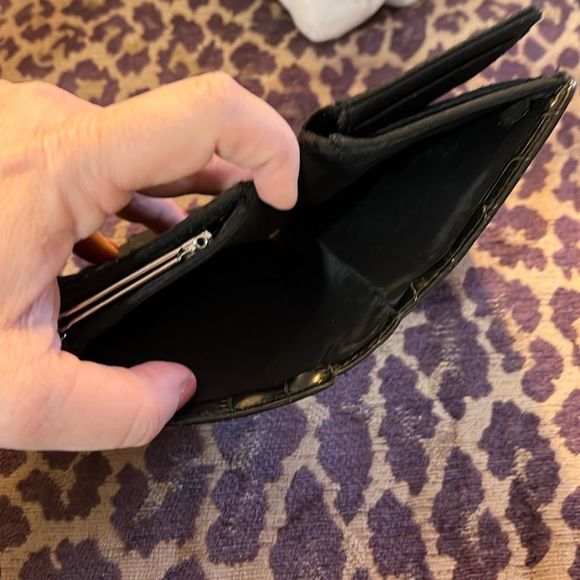 Brighton Black Leather Wallet - Picture 4 of 10